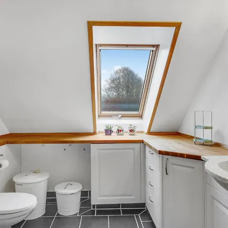 Apartamento Nice Apartment In Kvaerndrup With Wifi *